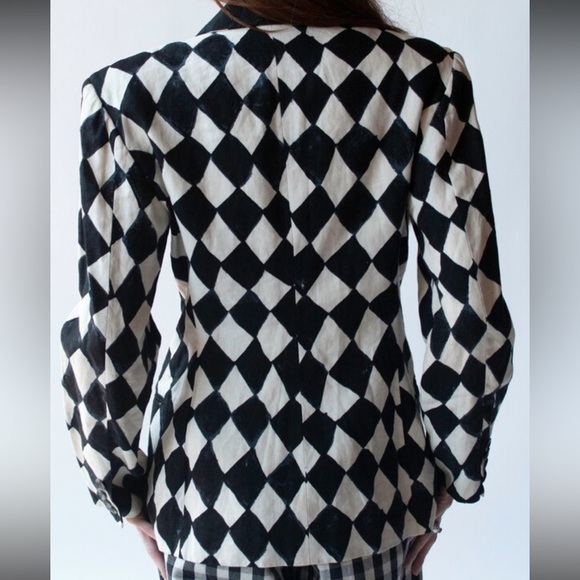 90’s Isaac Mizrahi blazer-style jacket feat. a black & white diamond check print - Picture 5 of 9